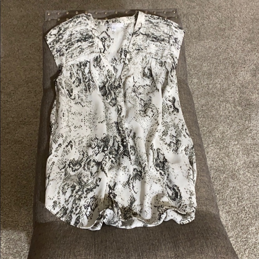 Short sleeve snake print shirt